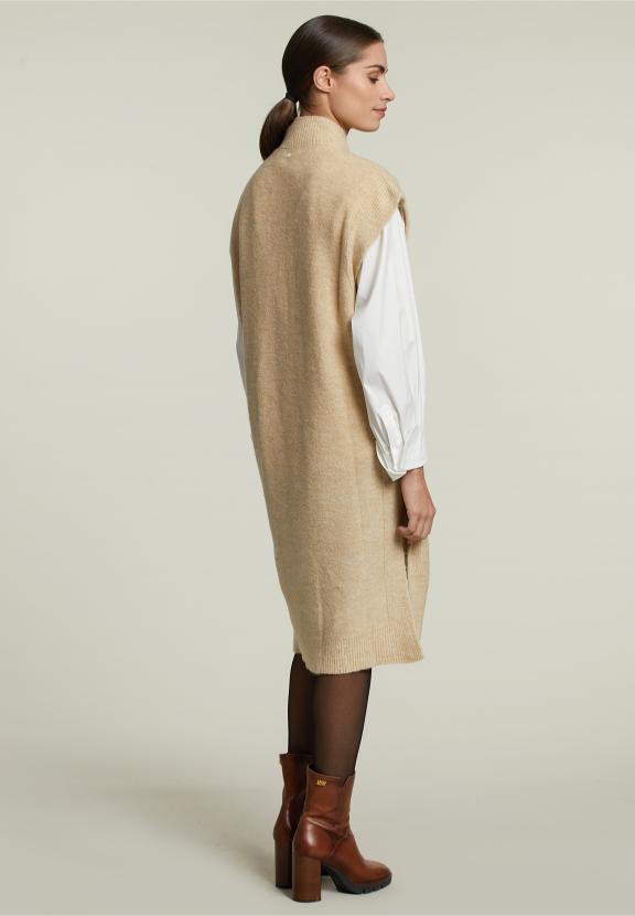 Robe sans manches en tricot beige