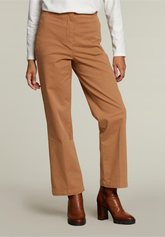 Pantalon taille haute marron avec poches passepoilées